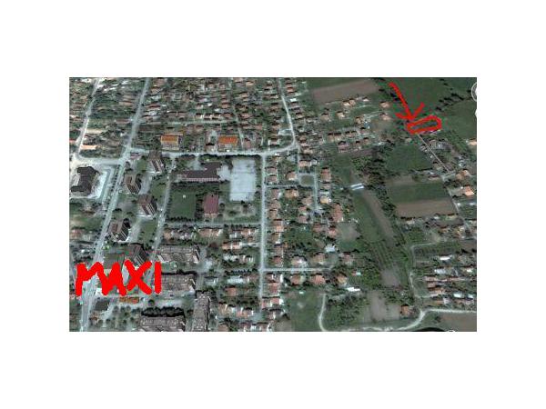 Plac u Dudovima u Obrenovcu, 500m od Maksija, blizu škole i obdaništa